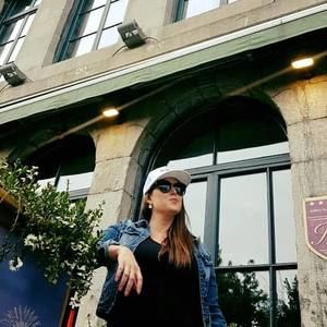 Meet your Posher, Christa